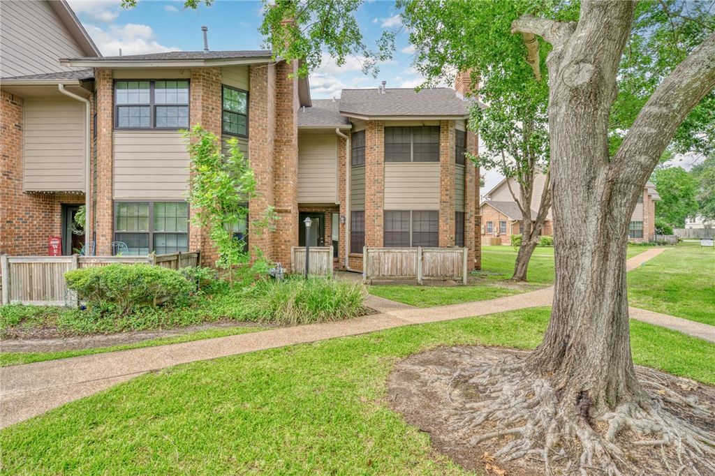 2400 Longmire Drive 303, College Station, TX 77845