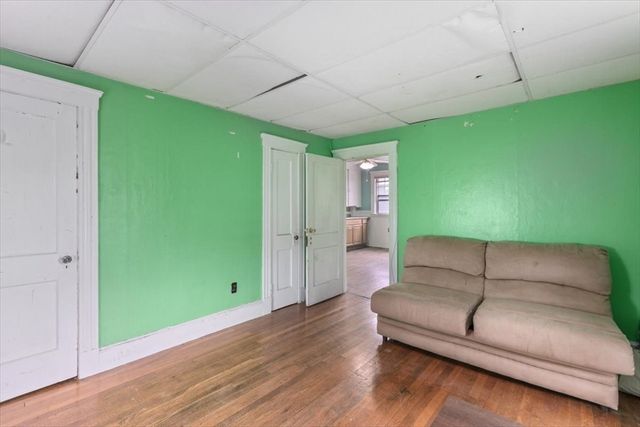 13 Hillcrest, Beverly, MA 01915