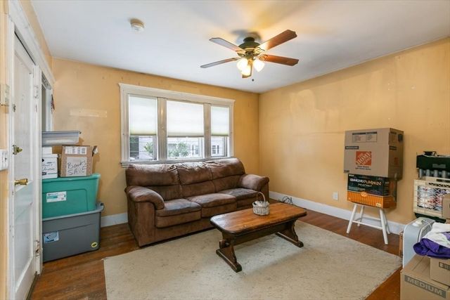 13 Hillcrest, Beverly, MA 01915