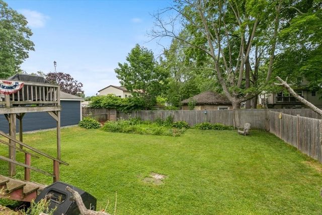 13 Hillcrest, Beverly, MA 01915