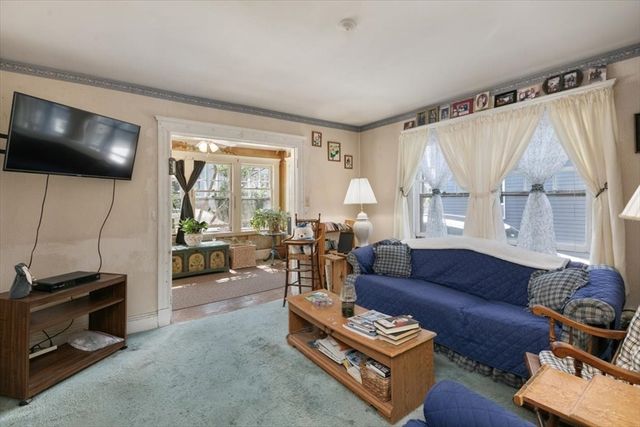 13 Hillcrest, Beverly, MA 01915