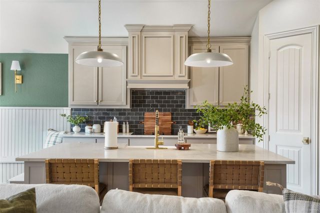 532 Windrow Lane, Waxahachie, TX 75165