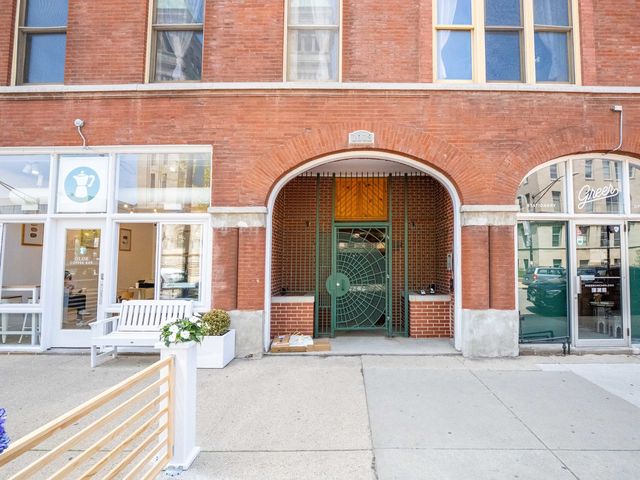 1013 W WEBSTER Avenue 5, Chicago, IL 60614