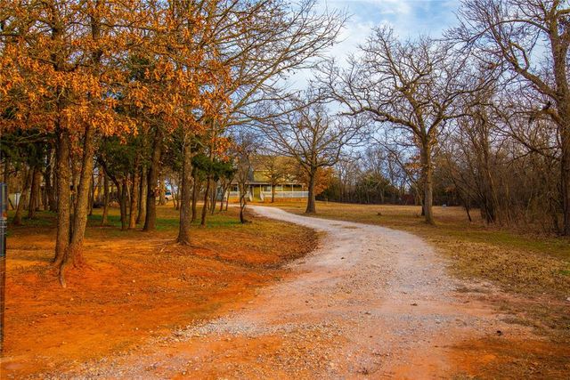 13274 Amanda Lane, Edmond, OK 73034