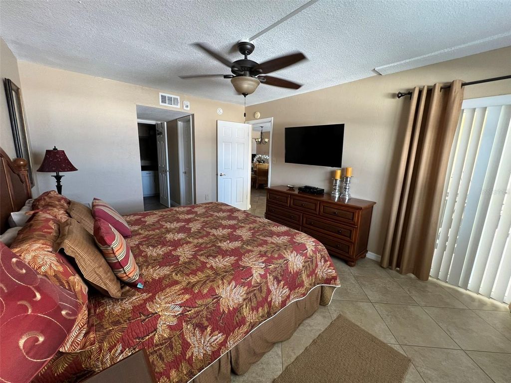 Image 13 of property listing at 3501 S ATLANTIC AVENUE 606, New Smyrna Beach, FL 32169