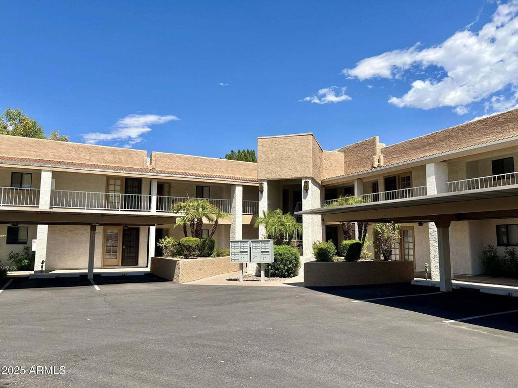 709 S POWER Road 107, Mesa, AZ 85206