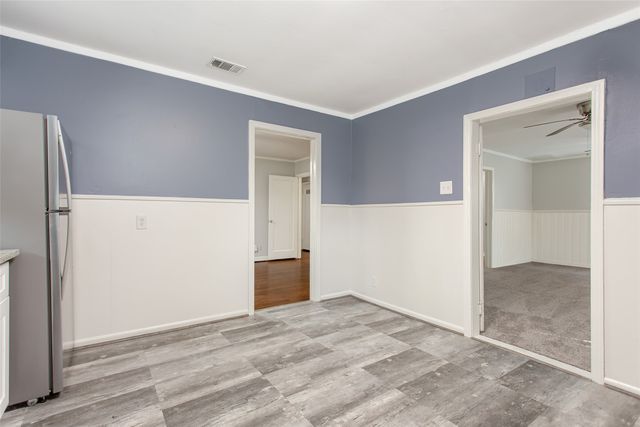 7326 CASA LOMA Avenue, Dallas, TX 75214