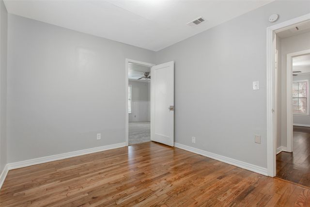 7326 CASA LOMA Avenue, Dallas, TX 75214