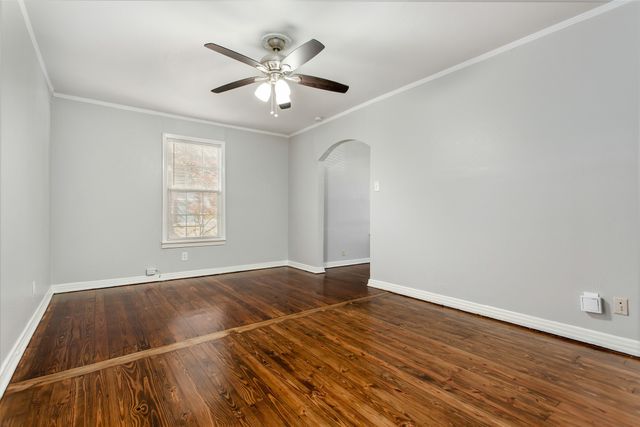 7326 CASA LOMA Avenue, Dallas, TX 75214