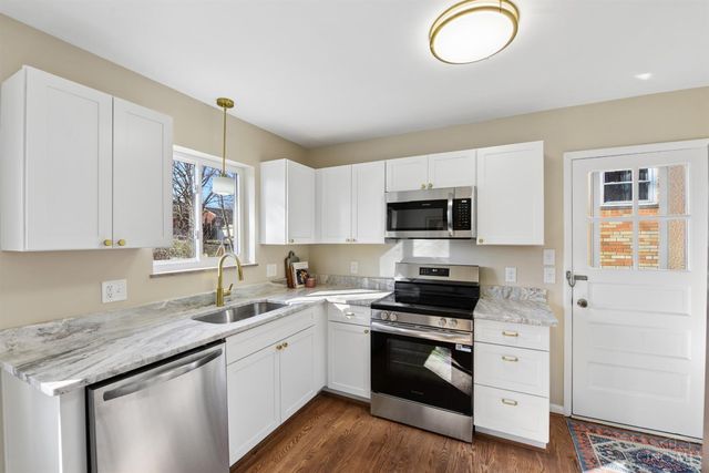 3307 Glenmont Lane, Green Twp, OH 45248