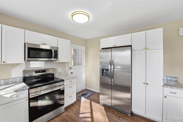 3307 Glenmont Lane, Green Twp, OH 45248