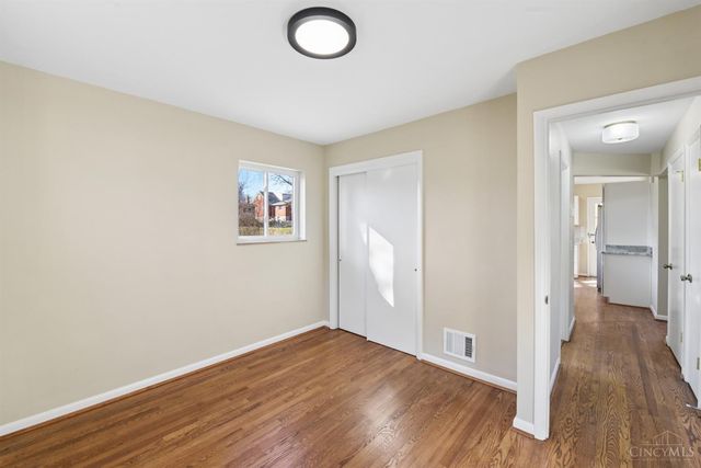 3307 Glenmont Lane, Green Twp, OH 45248