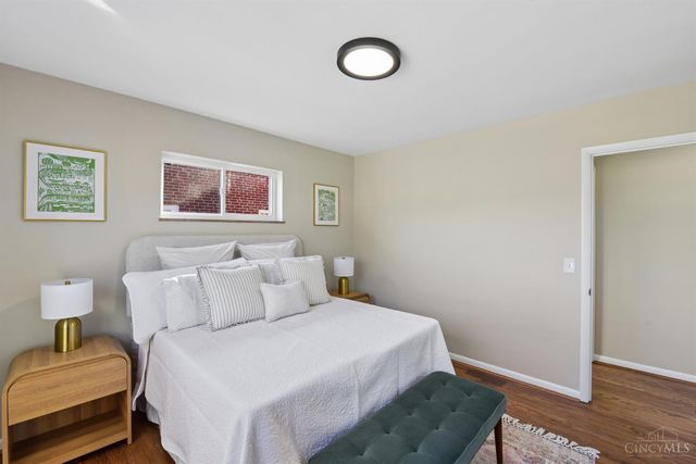 3307 Glenmont Lane, Green Twp, OH 45248