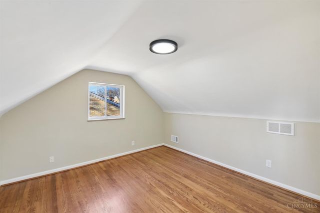 3307 Glenmont Lane, Green Twp, OH 45248