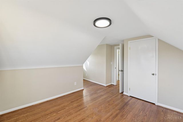 3307 Glenmont Lane, Green Twp, OH 45248