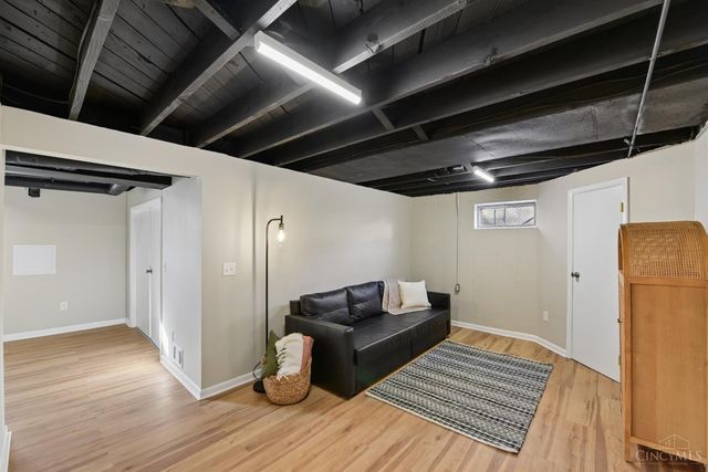 3307 Glenmont Lane, Green Twp, OH 45248