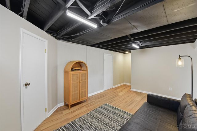 3307 Glenmont Lane, Green Twp, OH 45248