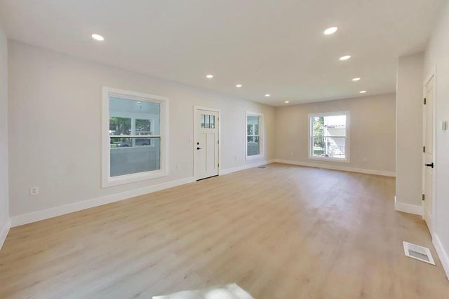 523 High STREET, Delavan, WI 53115