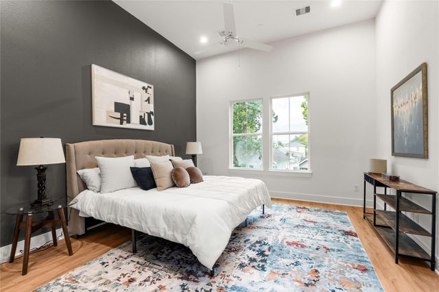 6619 Avenue Q B, Houston, TX 77011