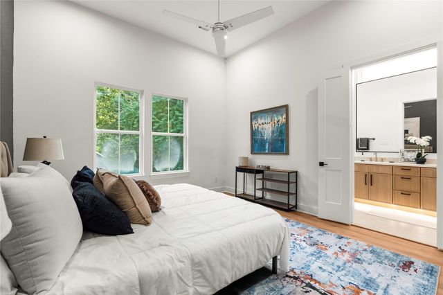 6619 Avenue Q B, Houston, TX 77011