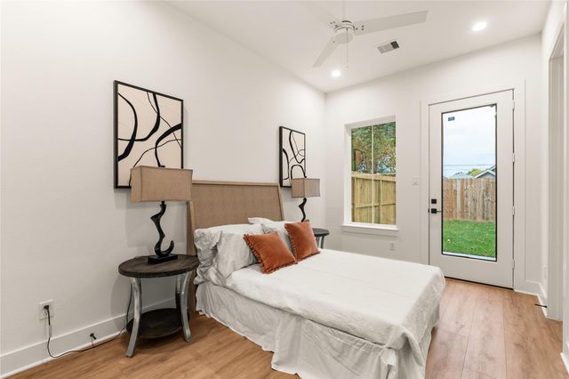 6619 Avenue Q B, Houston, TX 77011