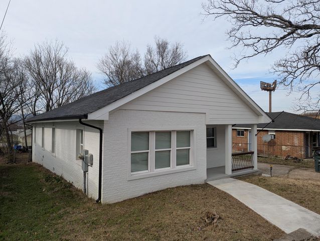 2409 12th Avenue, Chattanooga, TN 37407