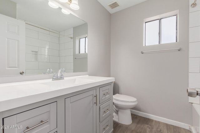 4530 E CAMINO Circle 1, Mesa, AZ 85205