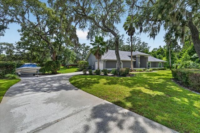 16754 CROSSBILL COURT, Spring Hill, FL 34610