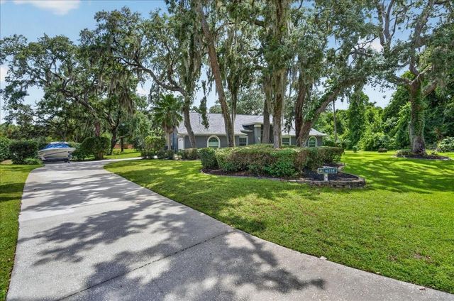 16754 CROSSBILL COURT, Spring Hill, FL 34610