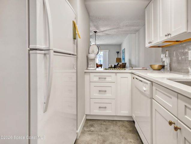 170 Paradise Boulevard 17014, Indialantic, FL 32903