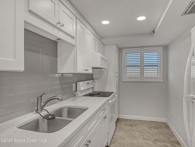 170 Paradise Boulevard 17014, Indialantic, FL 32903