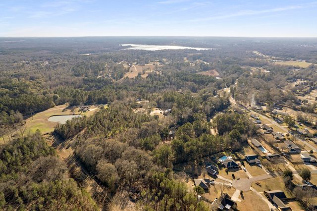144 Corinth Rd., Petal, MS 39465