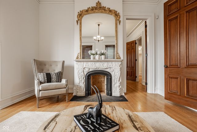 1028 N Delaware Street, Indianapolis, IN 46202