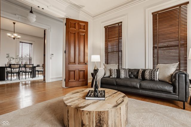 1028 N Delaware Street, Indianapolis, IN 46202