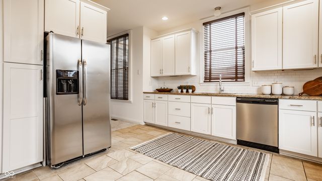 1028 N Delaware Street, Indianapolis, IN 46202