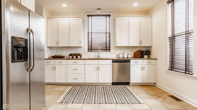 1028 N Delaware Street, Indianapolis, IN 46202