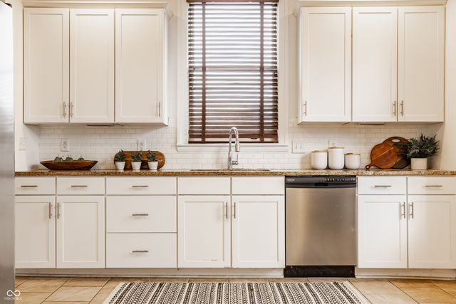 1028 N Delaware Street, Indianapolis, IN 46202