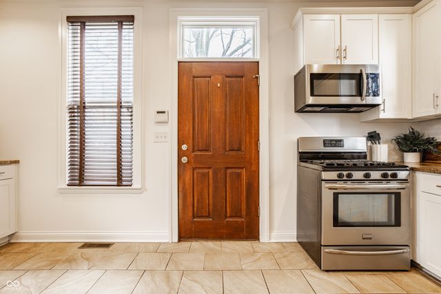 1028 N Delaware Street, Indianapolis, IN 46202