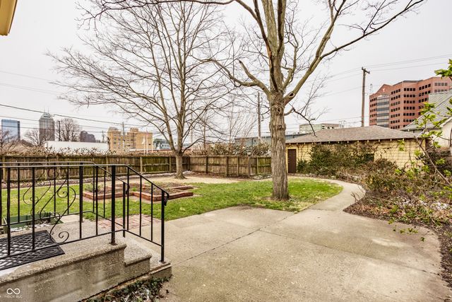 1028 N Delaware Street, Indianapolis, IN 46202