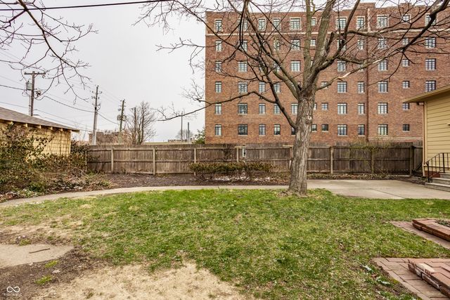 1028 N Delaware Street, Indianapolis, IN 46202