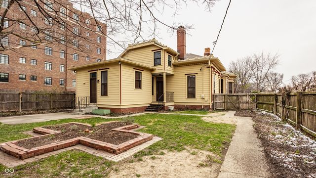 1028 N Delaware Street, Indianapolis, IN 46202