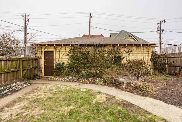 1028 N Delaware Street, Indianapolis, IN 46202