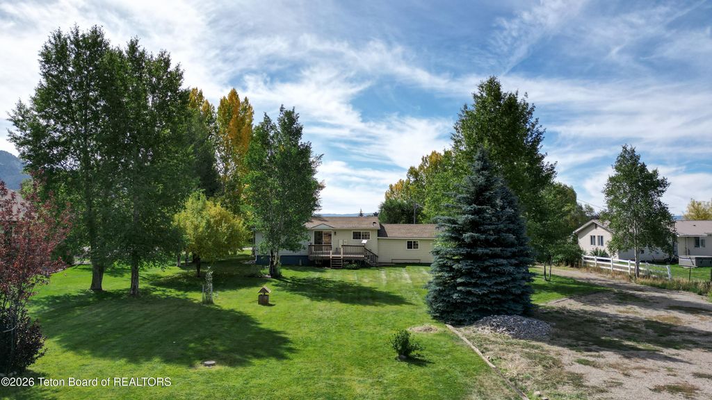 79 TWIN CLIFFS Road, Afton, WY 83110 photo 4