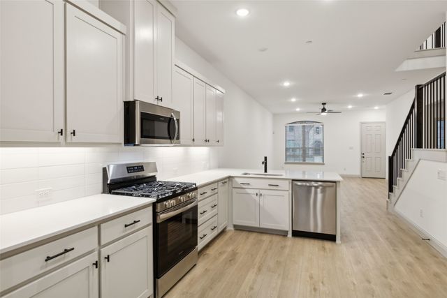 7135 Buchanan Drive, Grand Prairie, TX 75054