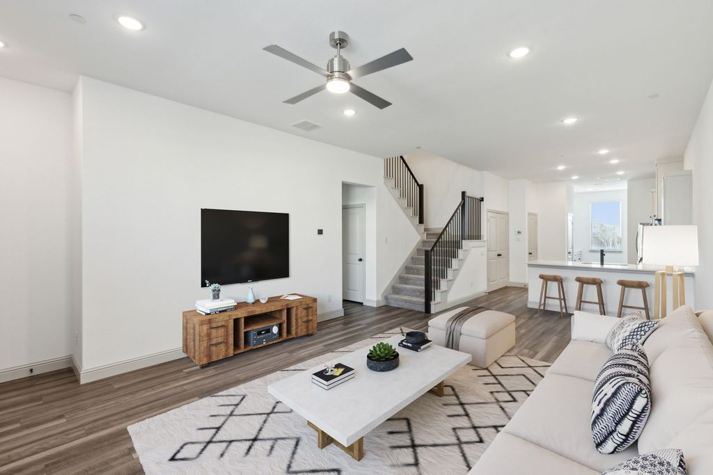 7135 Buchanan Drive, Grand Prairie, TX 75054