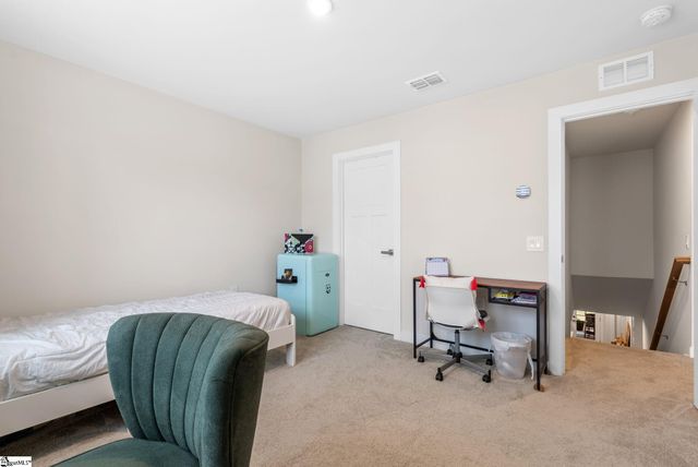 913 Leyburn Lane, Greenville, SC 29617