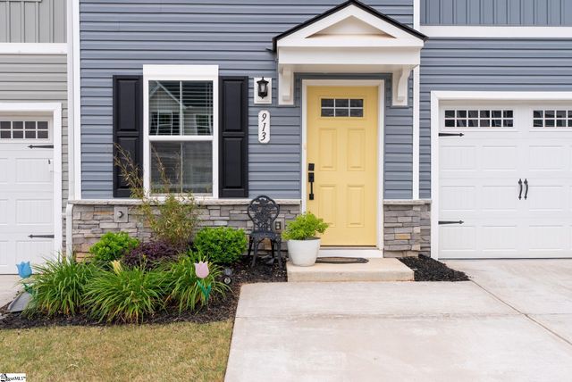 913 Leyburn Lane, Greenville, SC 29617