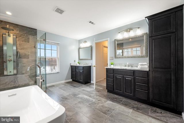 28 BASALT DR, Fredericksburg, VA 22406