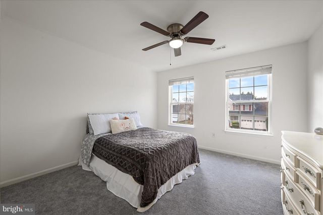 28 BASALT DR, Fredericksburg, VA 22406