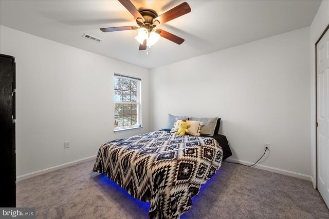 28 BASALT DR, Fredericksburg, VA 22406